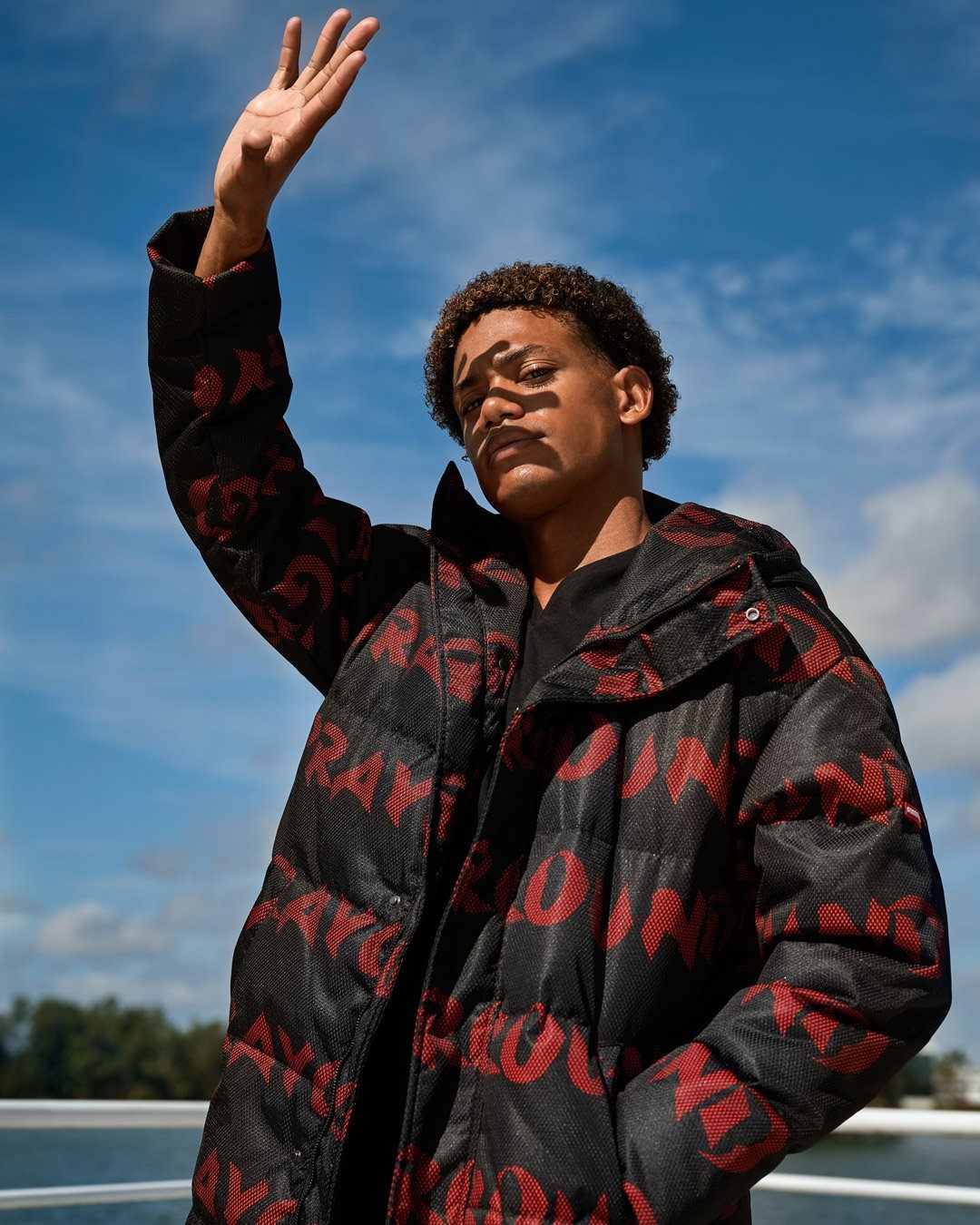 SG GRAFFITI PUFFER JACKET BLACK