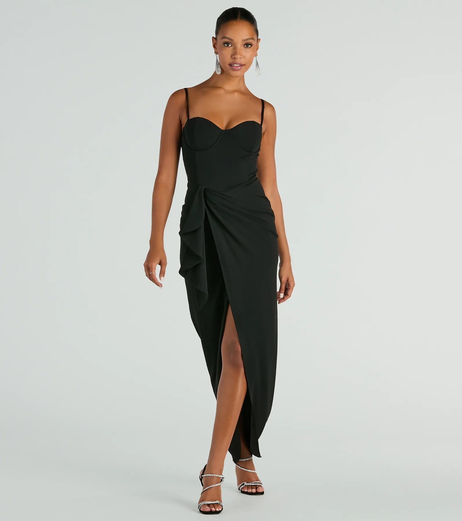Darcie Sweetheart Ruffle Slim Crepe Formal Dress