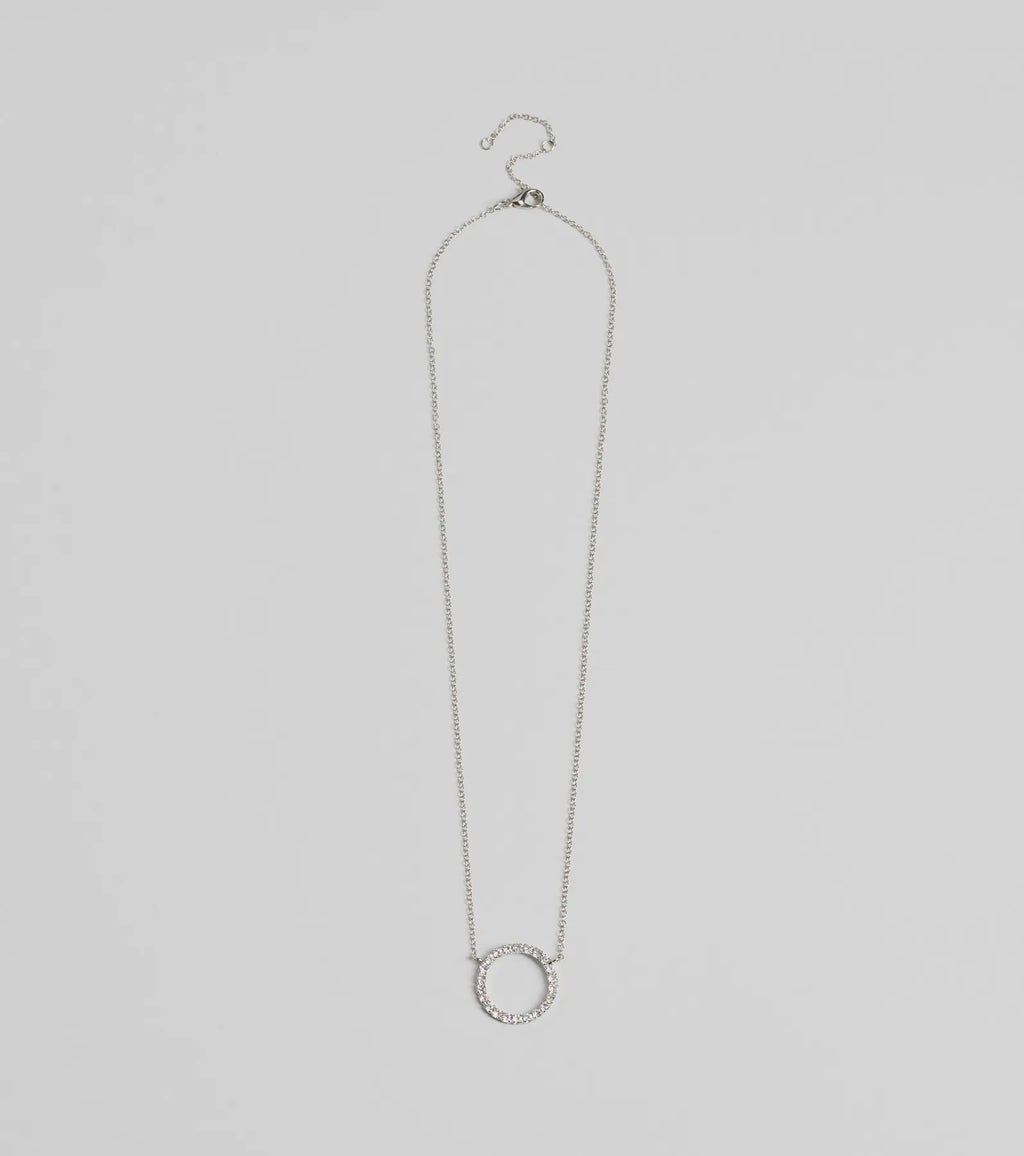 Pretty Shine Cubic Zirconia Circle Pendant Necklace