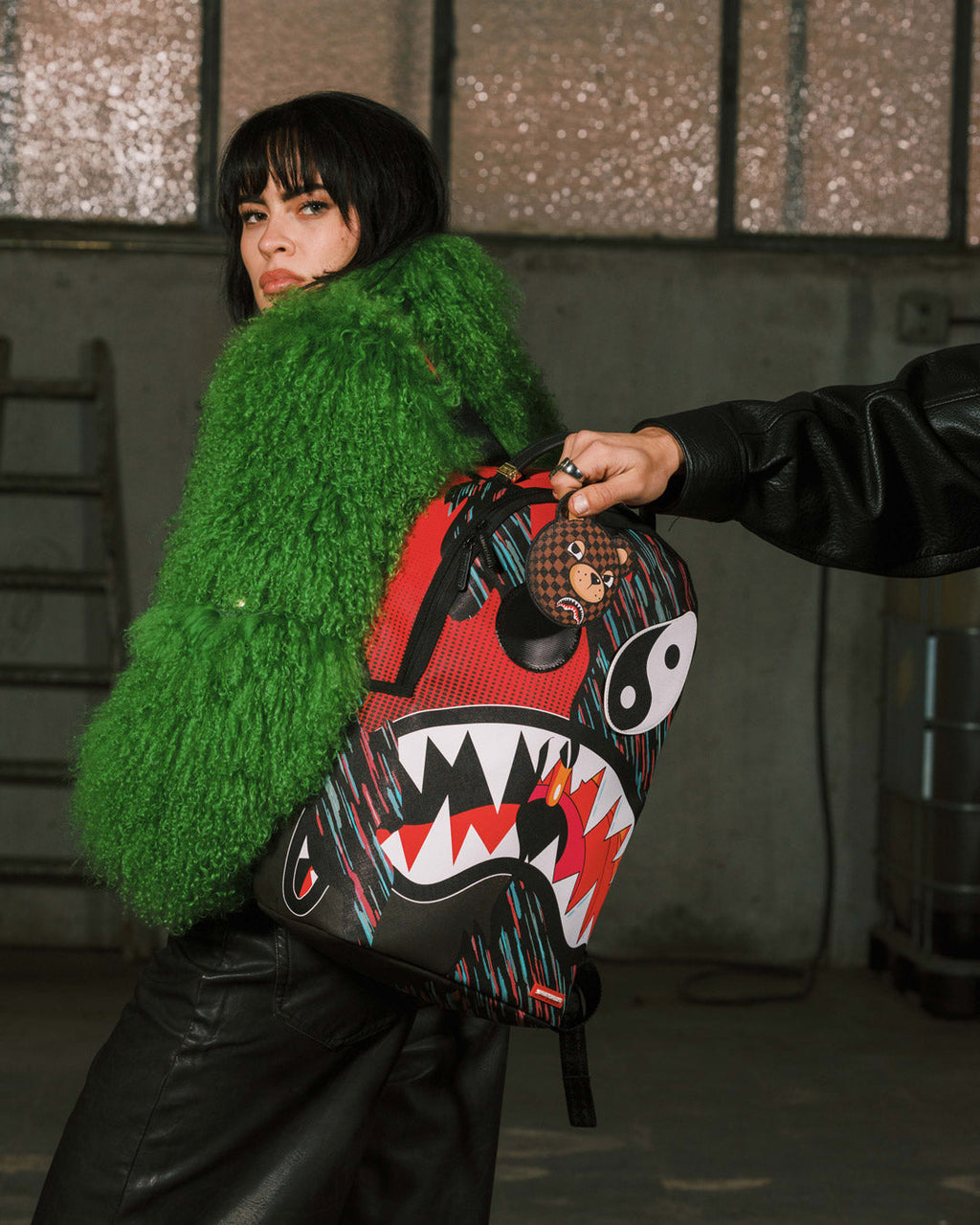 HYPER DRIVEN SHARK BACKPACK (REMOVABLE SET OF EYES)