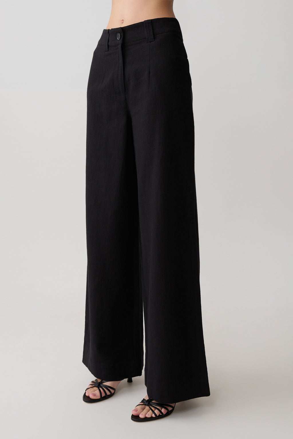 Brielle Straight Leg Linen Pant - Black