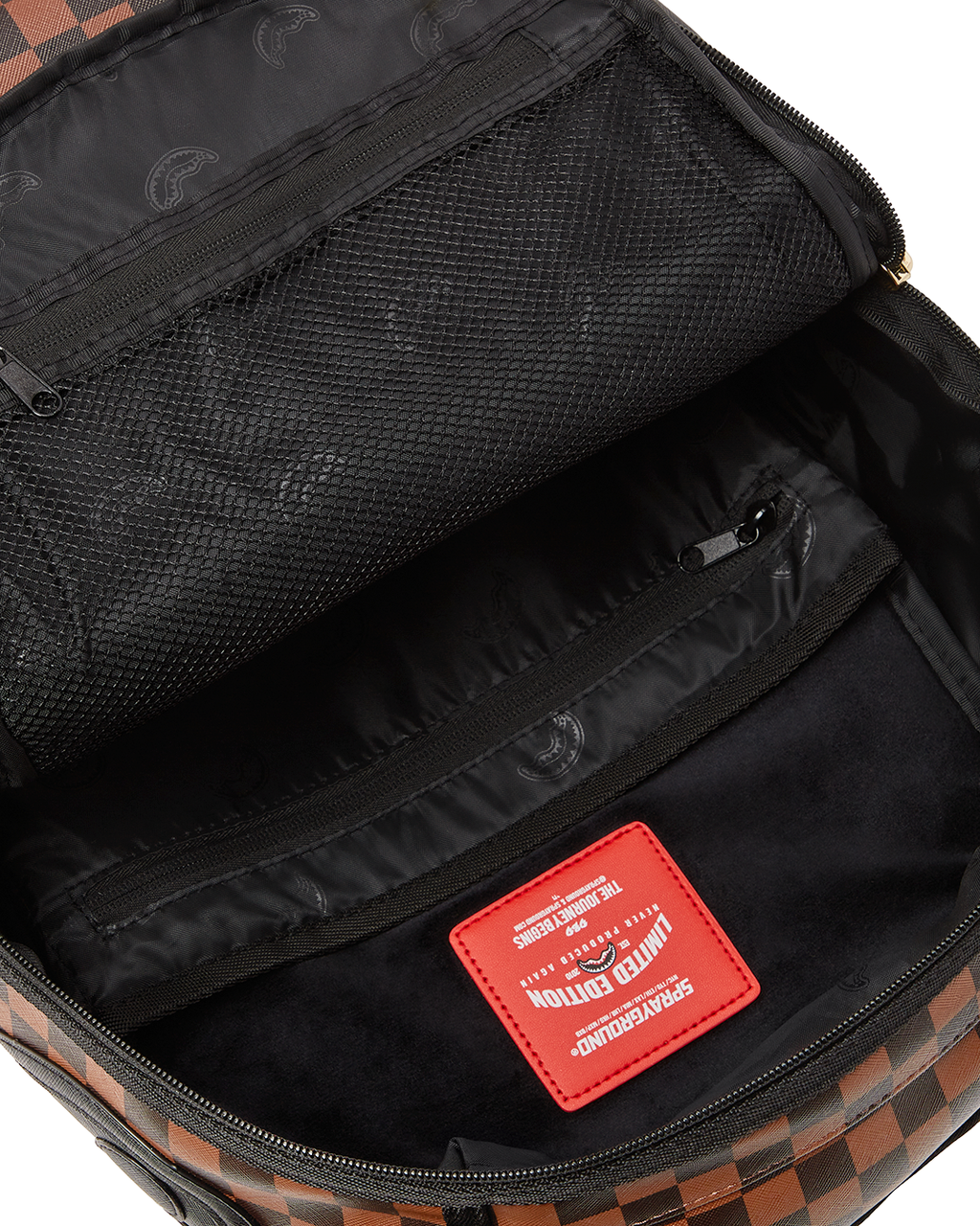 HENNY LOCK SHARKS IN PARIS BACKPACK (DLXV)