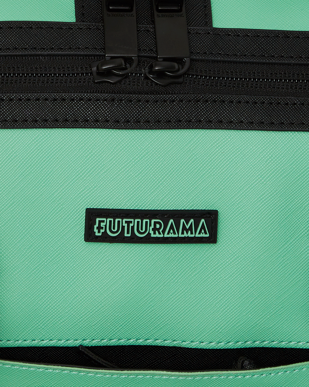 FUTURAMA PLANET EXPRESS PACK DUFFLE