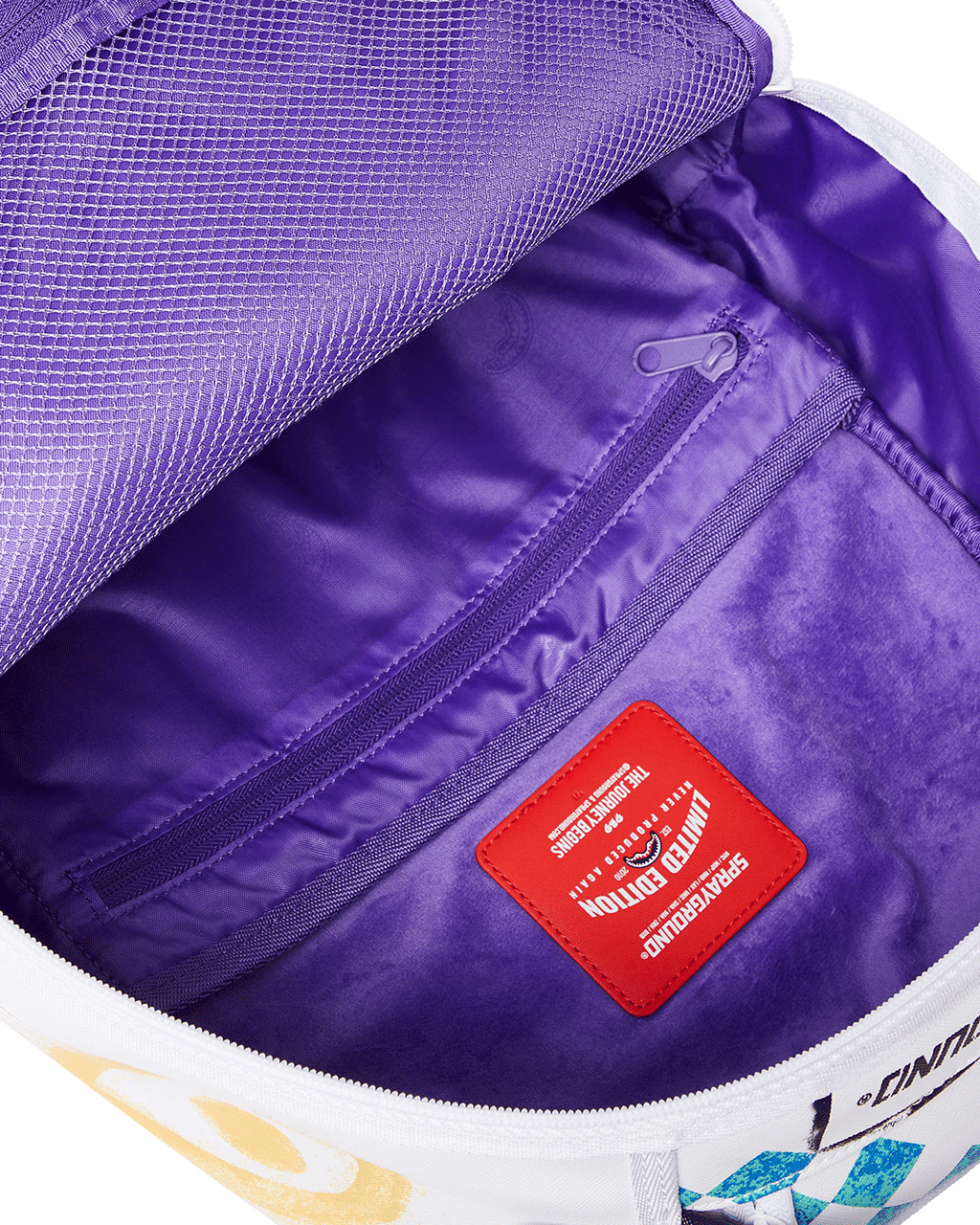 SHARK CENTRAL CUT OUT FOR GREATNESS DLXSV BACKPACK